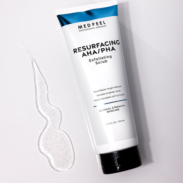 Resurfacing AHA/PHA Exfoliating Scrub - Image 4